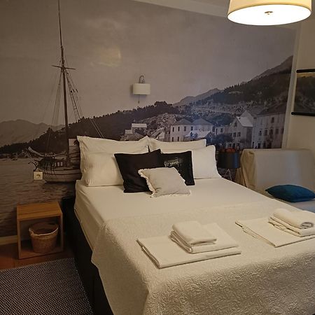 Old Port Apartment Baska Voda Bagian luar foto